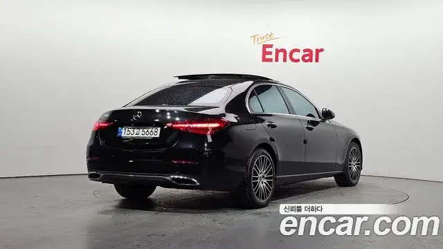 Mercedes-Benz C-Class, 2022