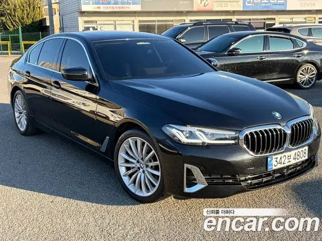 BMW 5 Series, 2023