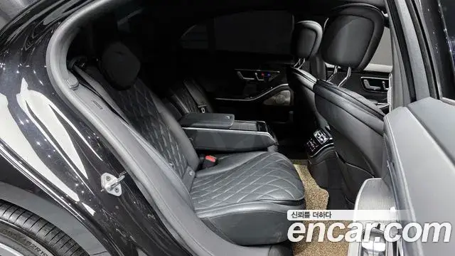 Mercedes-Benz S-Class, 2022