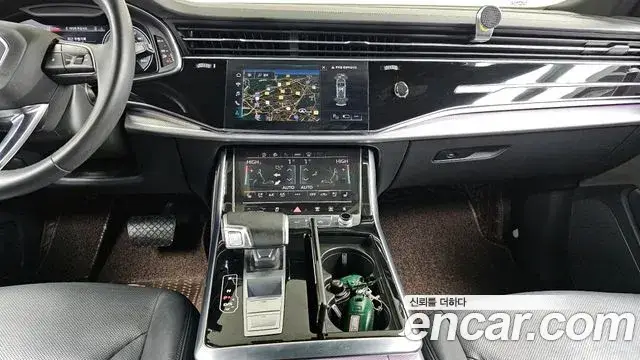Audi Q8, 2021