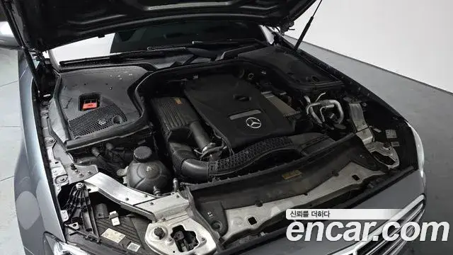 Mercedes-Benz E-Class, 2021