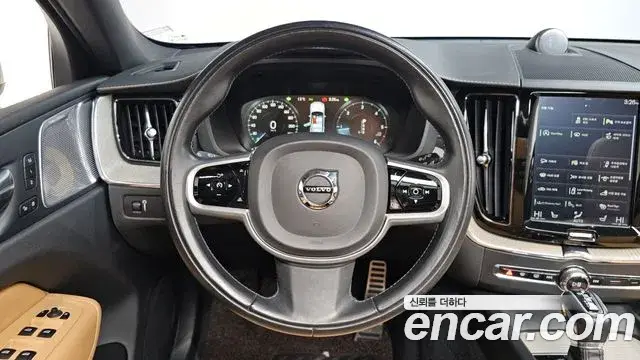 Volvo XC60, 2019