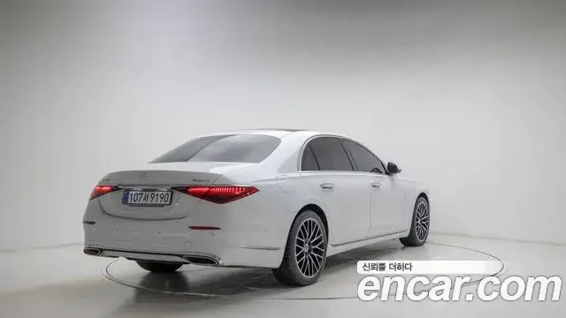 Mercedes-Benz S-Class, 2025