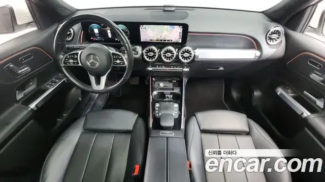 Mercedes-Benz GLB-Class, 2021
