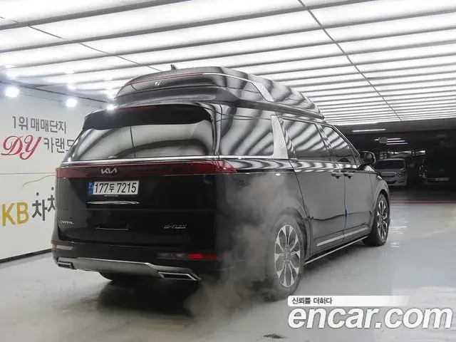 Kia Carnival, 2022