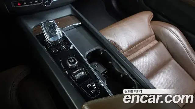 Volvo XC60, 2021