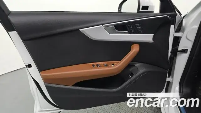Audi A4, 2022