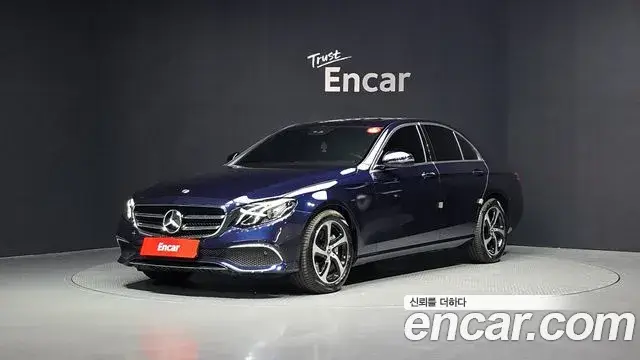 Mercedes-Benz E-Class, 2020