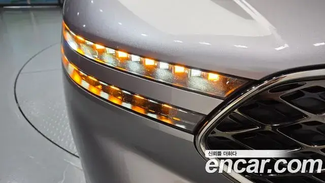 Genesis G90, 2022