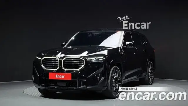 BMW XM, 2024