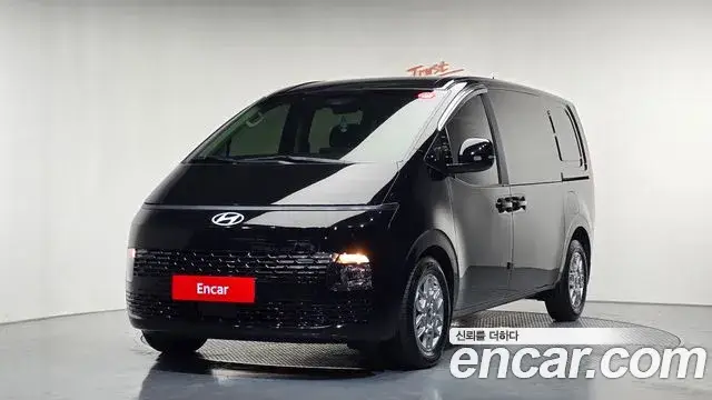 Hyundai Staria, 2024