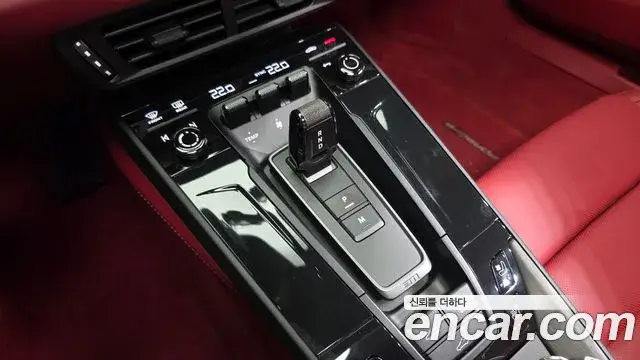 Porsche 911, 2025