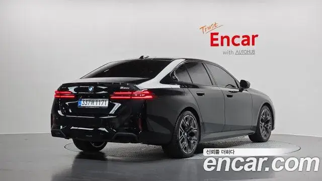 BMW 5 Series, 2025