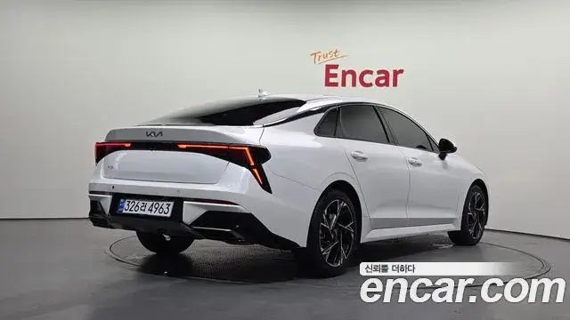 Kia K5, 2025
