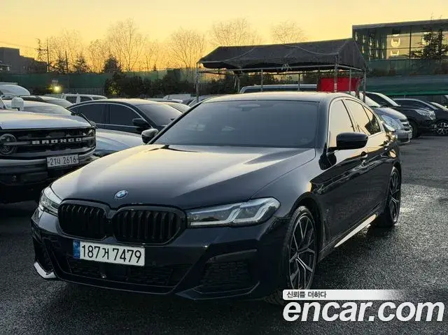 BMW 5 Series, 2022