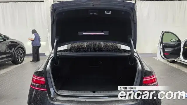 Genesis G90, 2022
