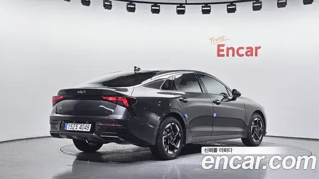 Kia K5, 2025