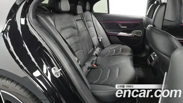 Mercedes-Benz E-Class, 2025
