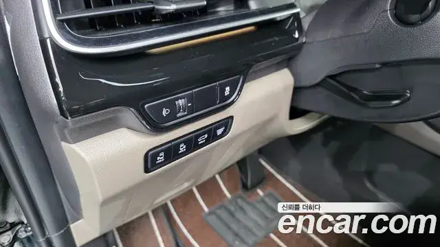 Kia Carnival, 2025