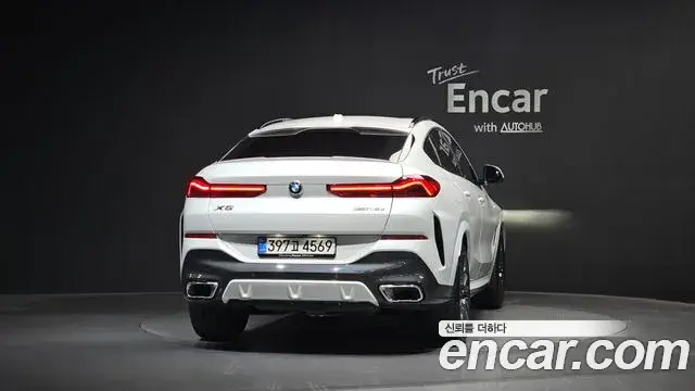BMW X6, 2025