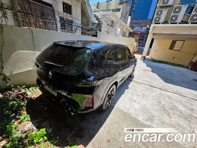 BMW XM, 2023