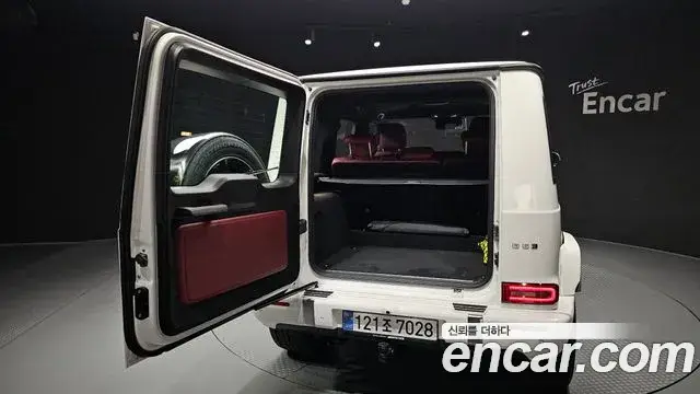 Mercedes-Benz G-Class, 2026