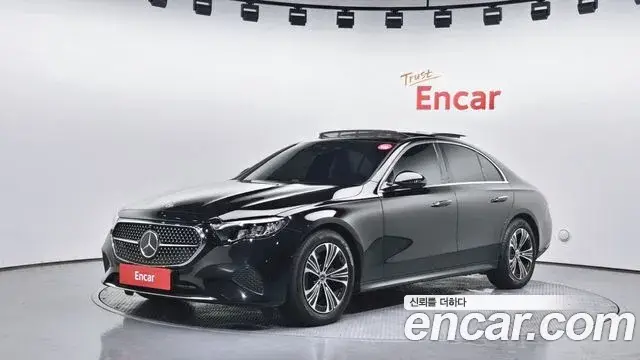 Mercedes-Benz E-Class, 2024