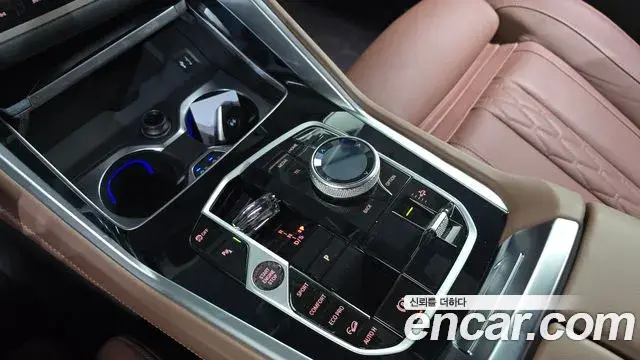 BMW X6, 2025