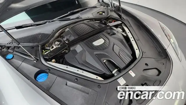 Porsche Panamera, 2018