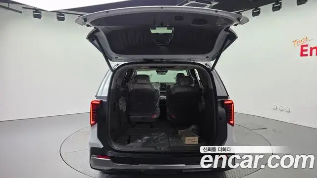 Kia Carnival, 2026