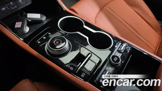 Kia K5, 2025