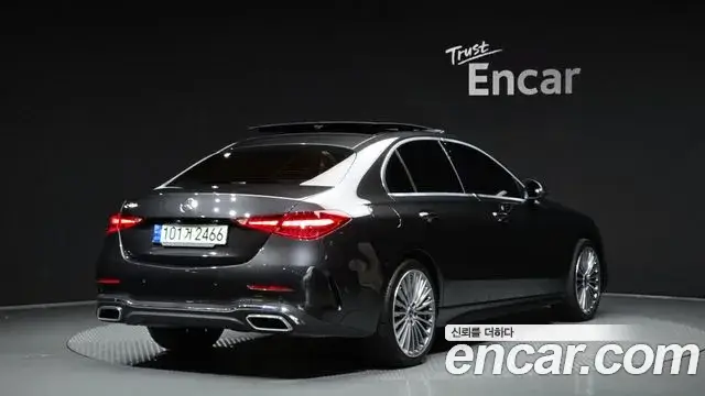 Mercedes-Benz C-Class, 2022