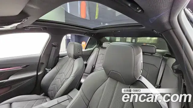 BMW 5 Series, 2026