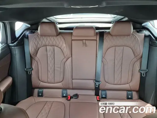 BMW X6, 2025