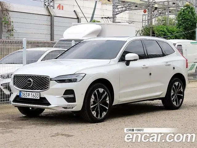 Volvo XC60, 2025