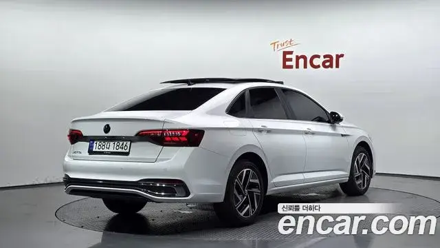Volkswagen Jetta, 2023