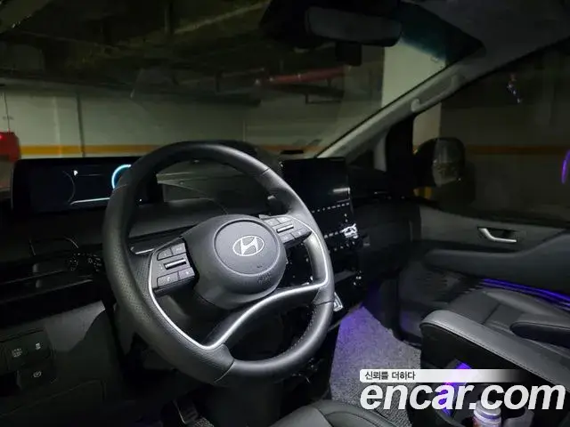 Hyundai Staria, 2025