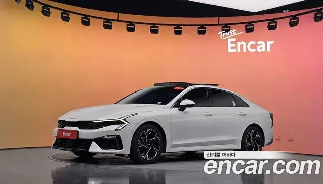 Kia K5, 2023