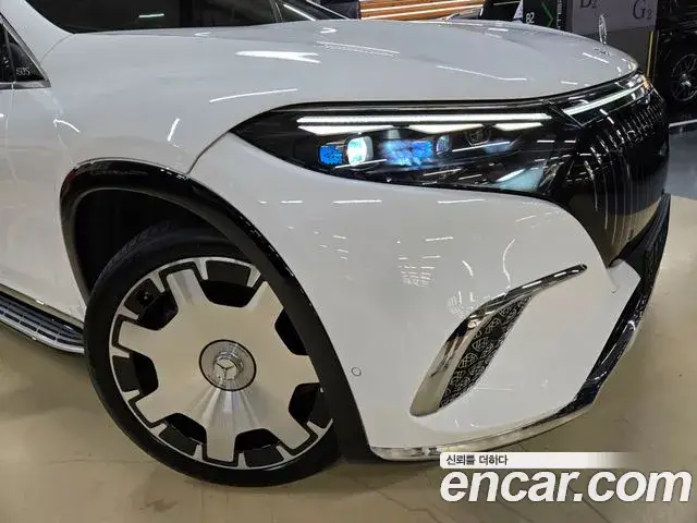 Mercedes-Benz EQS SUV, 2024