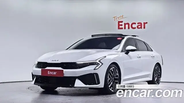 Kia K5, 2025