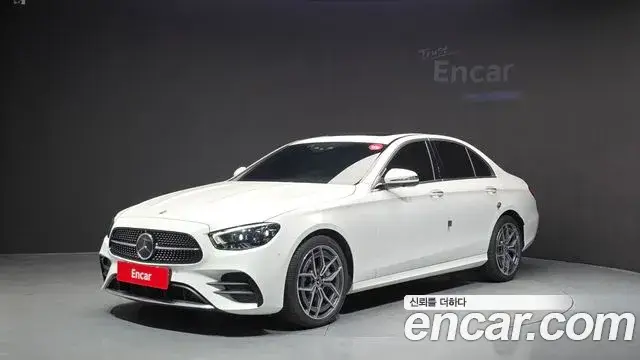Mercedes-Benz E-Class, 2023
