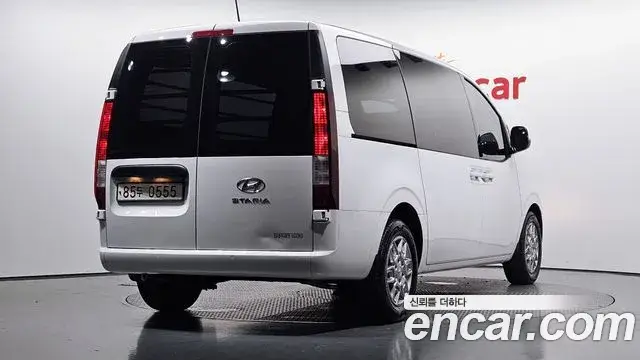 Hyundai Staria, 2021