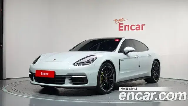 Porsche Panamera, 2018
