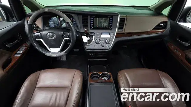 Toyota Sienna, 2018