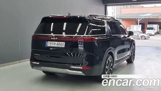 Kia Carnival, 2022