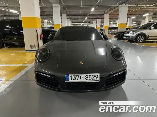 Porsche 911, 2022