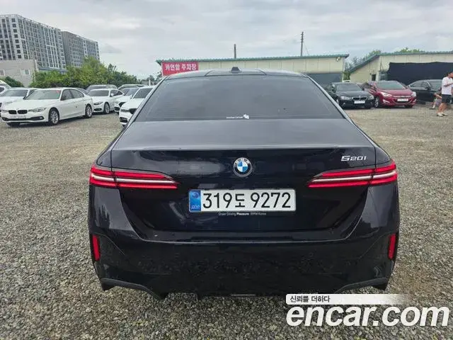 BMW 5 Series, 2025