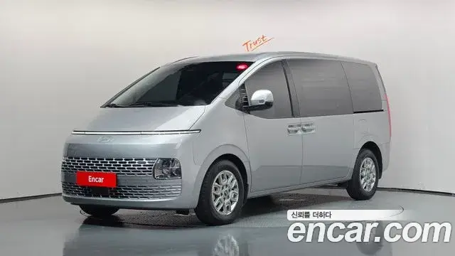 Hyundai Staria, 2025