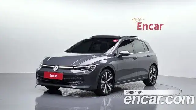 Volkswagen Golf, 2025