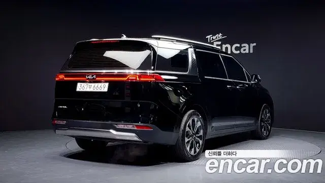 Kia Carnival, 2022